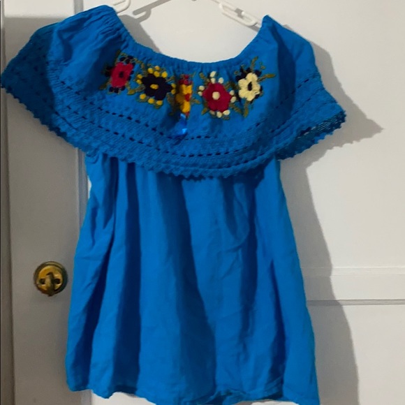 Mexican off the shoulder blouse - Picture 1 of 2